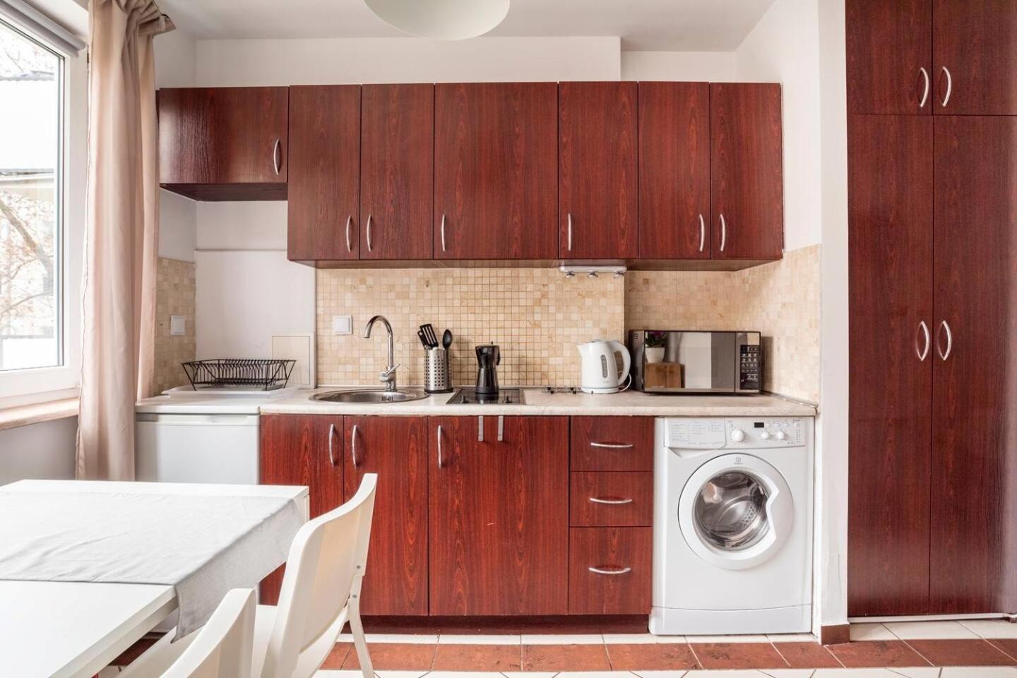 Przytulny I Cichy Apartament Blisko Centrum Варшава Екстер'єр фото