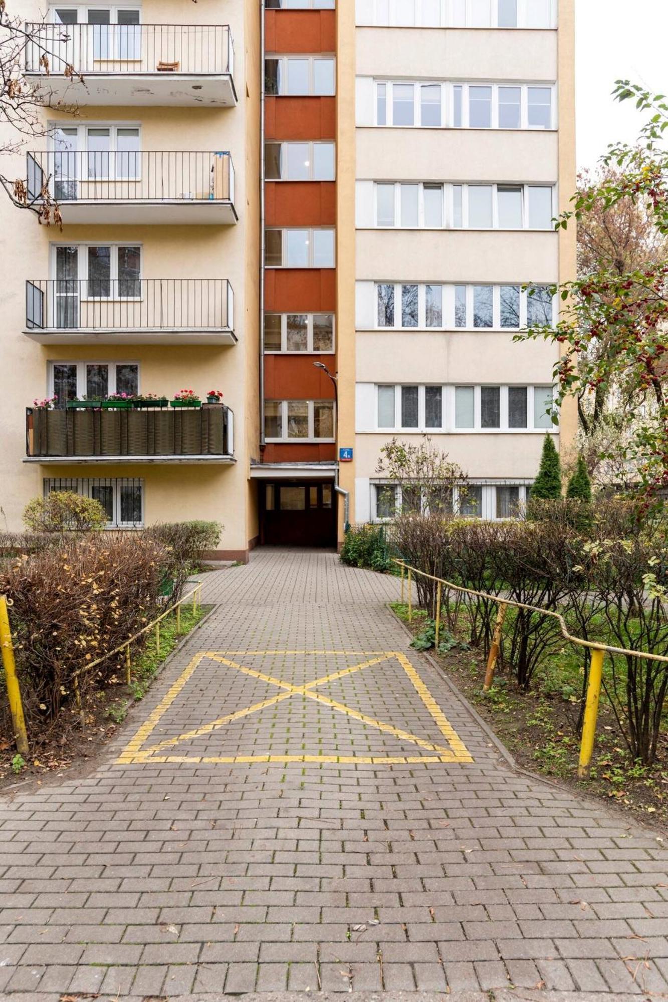 Przytulny I Cichy Apartament Blisko Centrum Варшава Екстер'єр фото